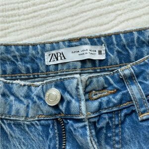 Zara High Rise Wide Leg Jeans | Light Wash Denim | Size 2 / 24
